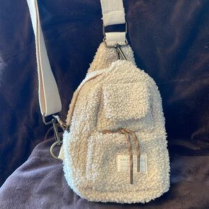 American Eagle Small Sling Bag